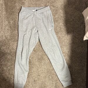 Nike Heather Gray Joggers Men’s Small